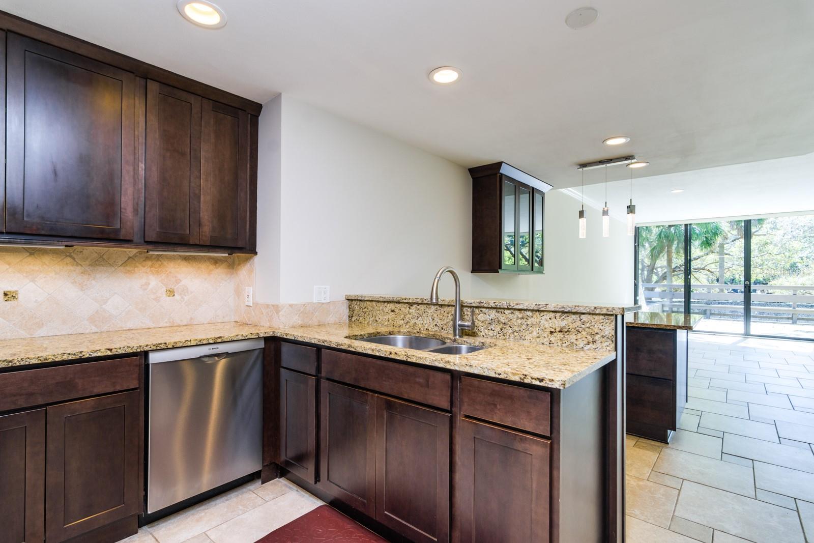 Image 10 of 21 For 2540 Palm Drive