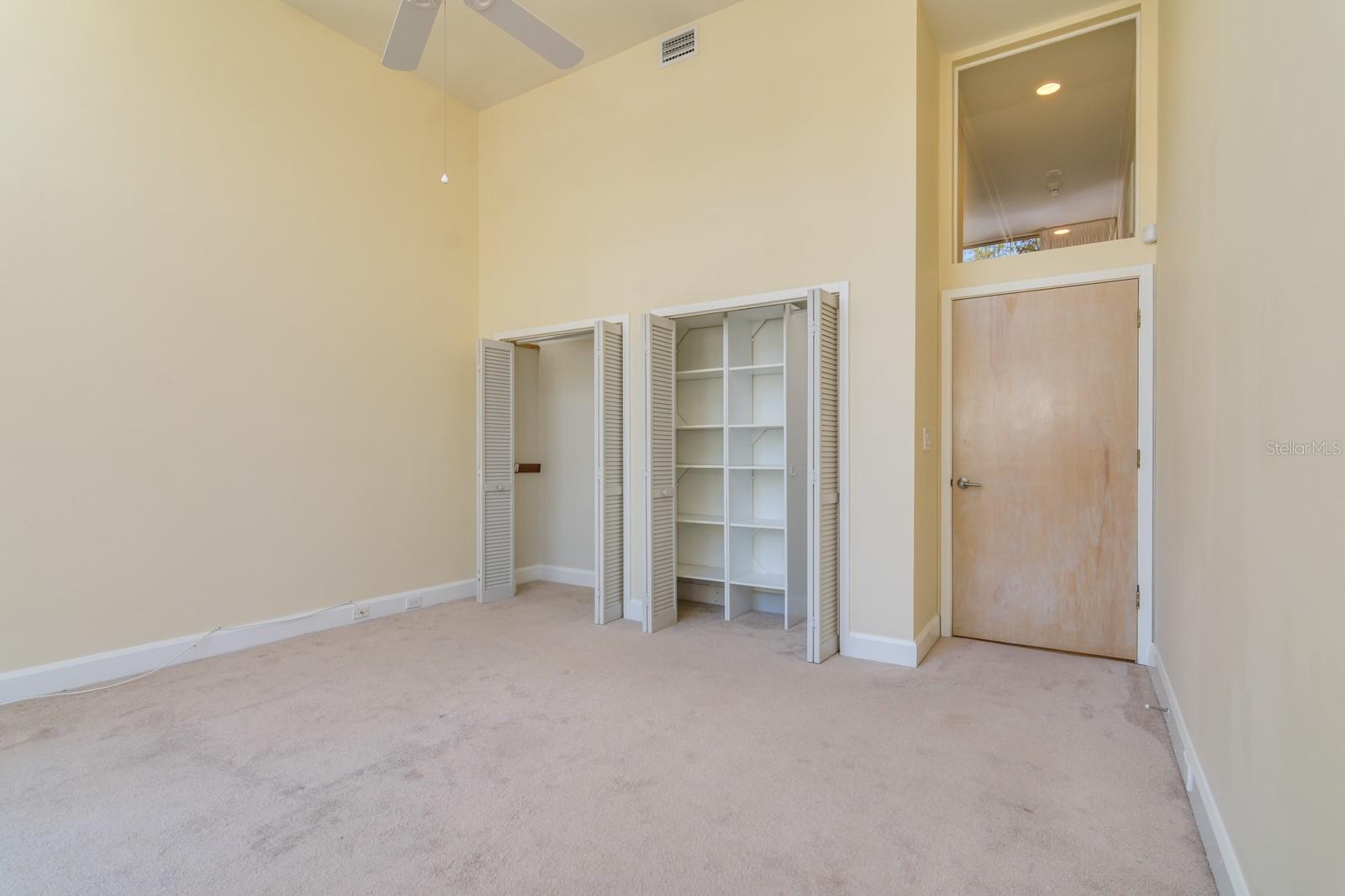 Image 19 of 21 For 2540 Palm Drive