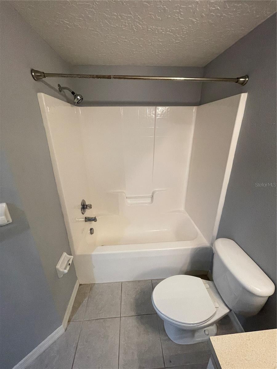 Image 10 of 31 For 6022 Portsdale Place 101