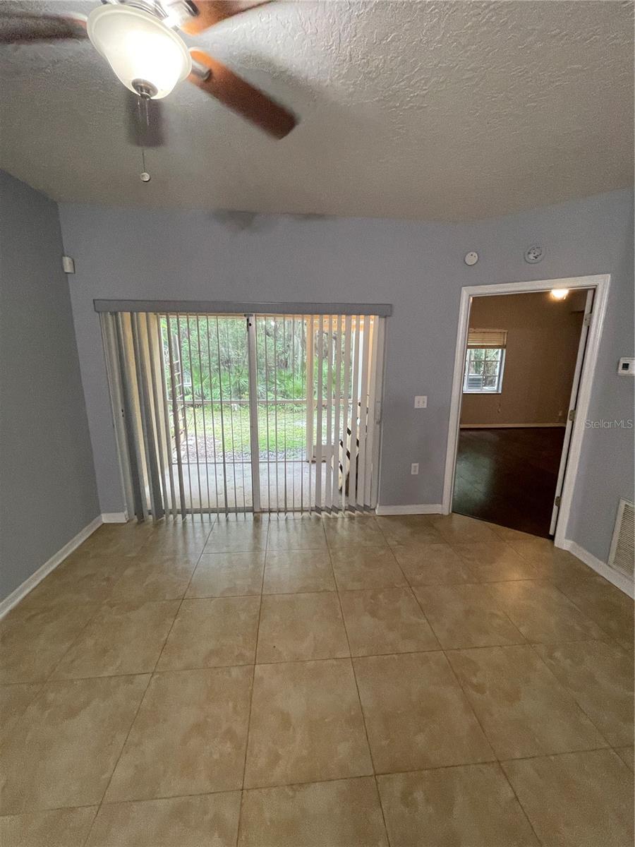 Image 27 of 31 For 6022 Portsdale Place 101