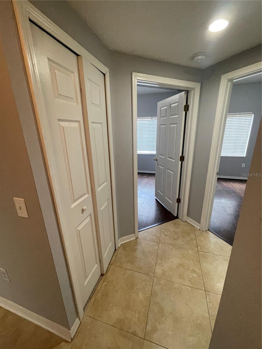 Image 6 of 31 For 6022 Portsdale Place 101