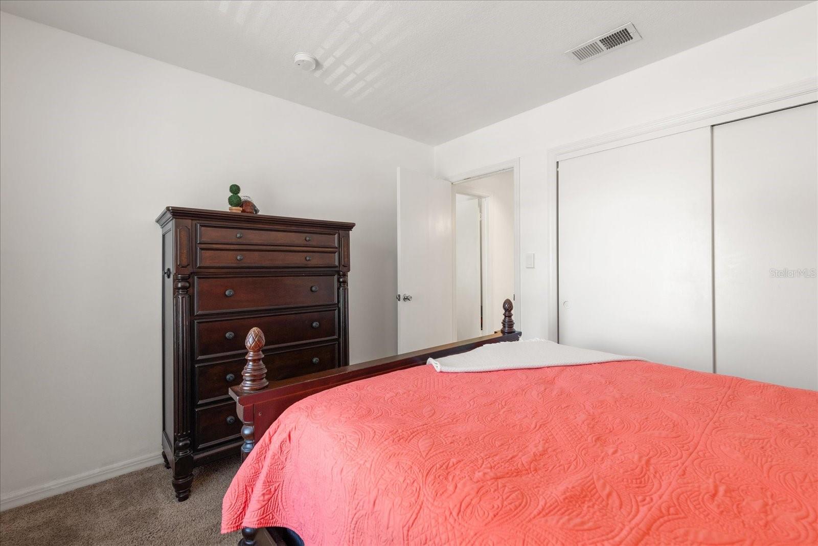 Image 24 of 60 For 225 Pompano Drive Se D