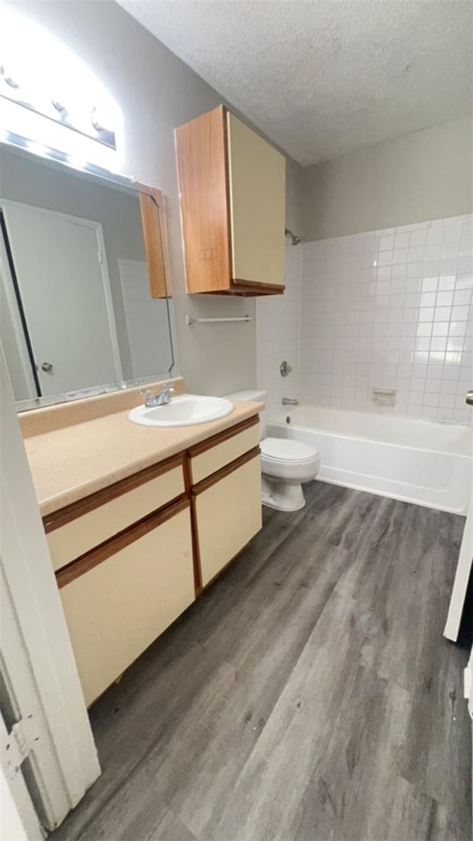 Image 19 of 23 For 8641 Fancy Finch Drive 102
