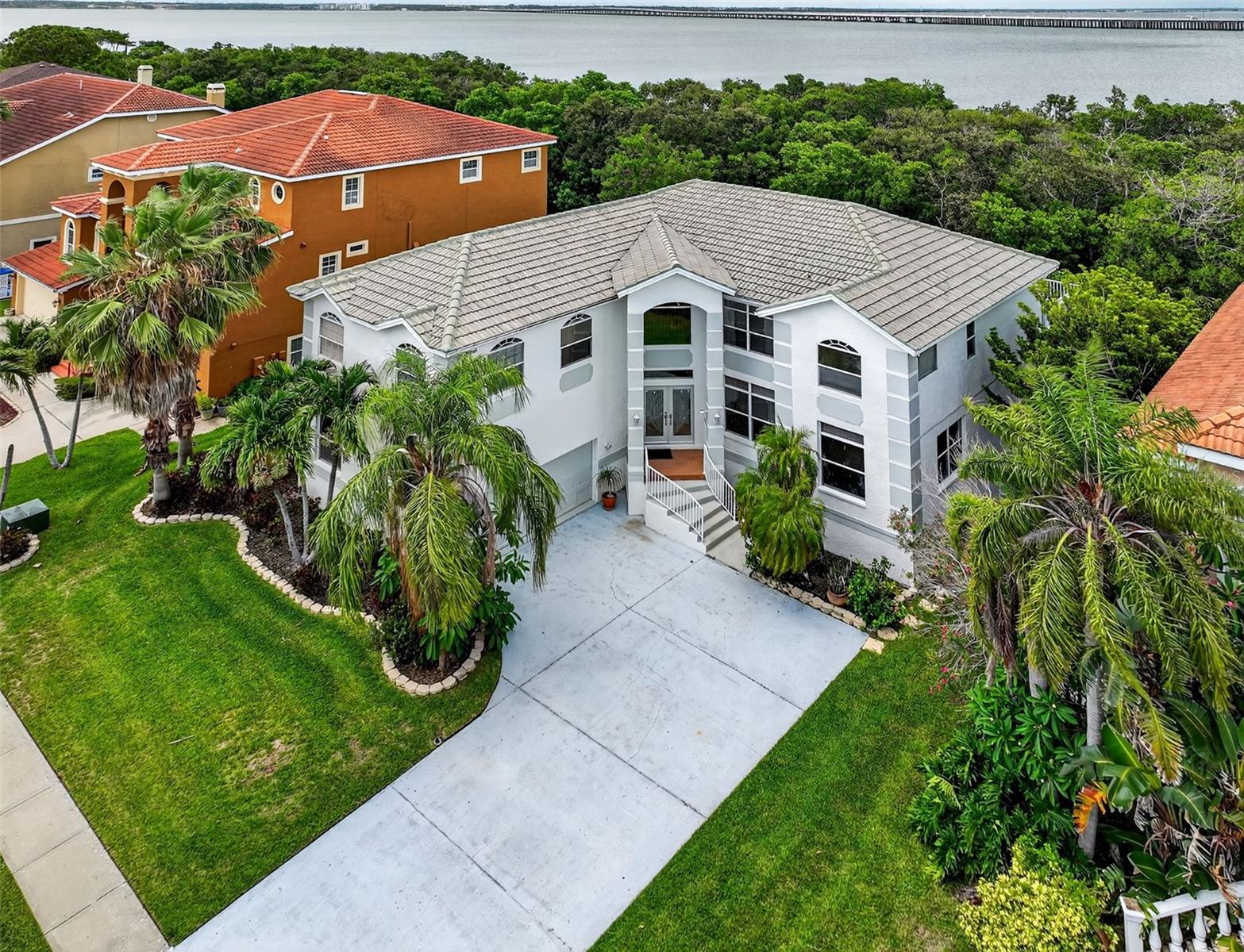 Details for 3185 Shoreline Drive, CLEARWATER, FL 33760