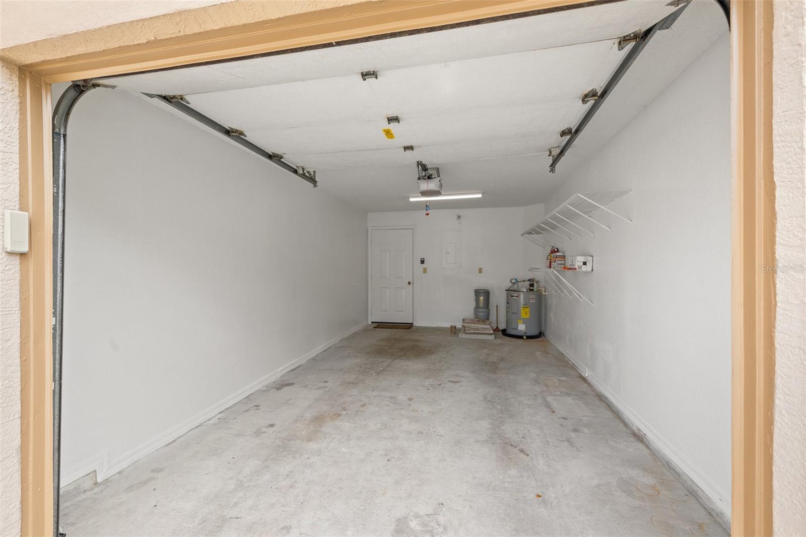 Image 32 of 41 For 664 Arbor Lake Lane 664