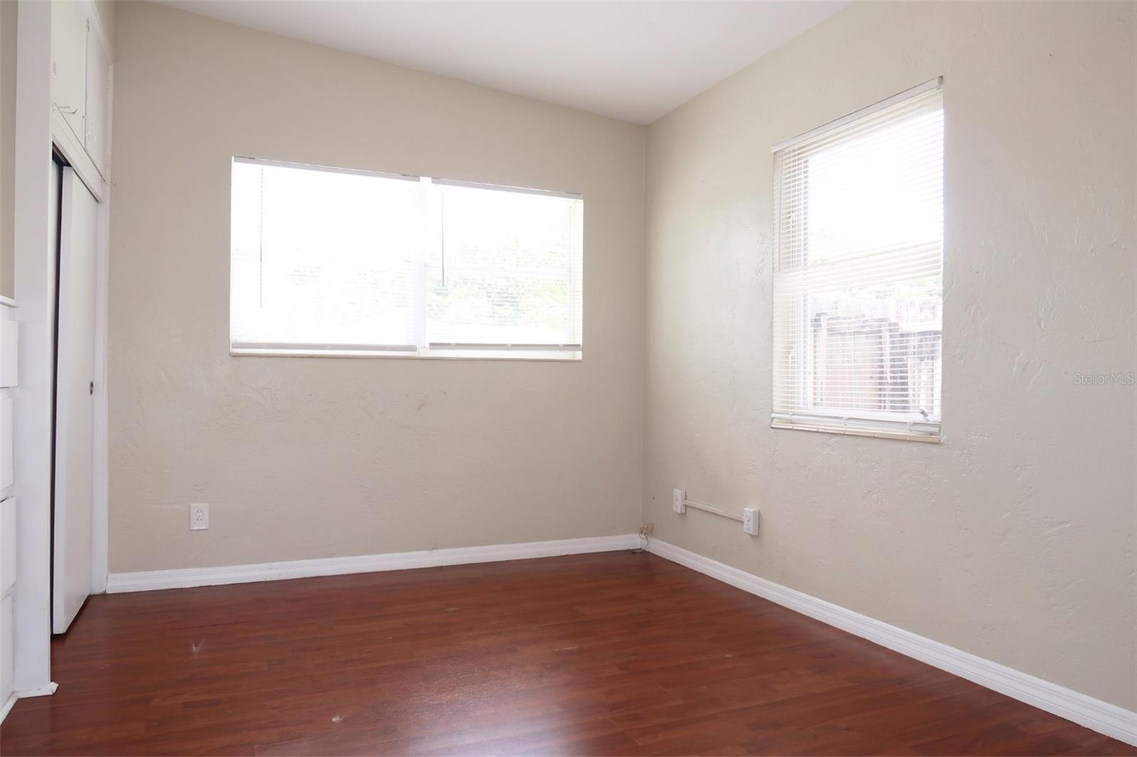 Image 10 of 12 For 2139 42nd Avenue N