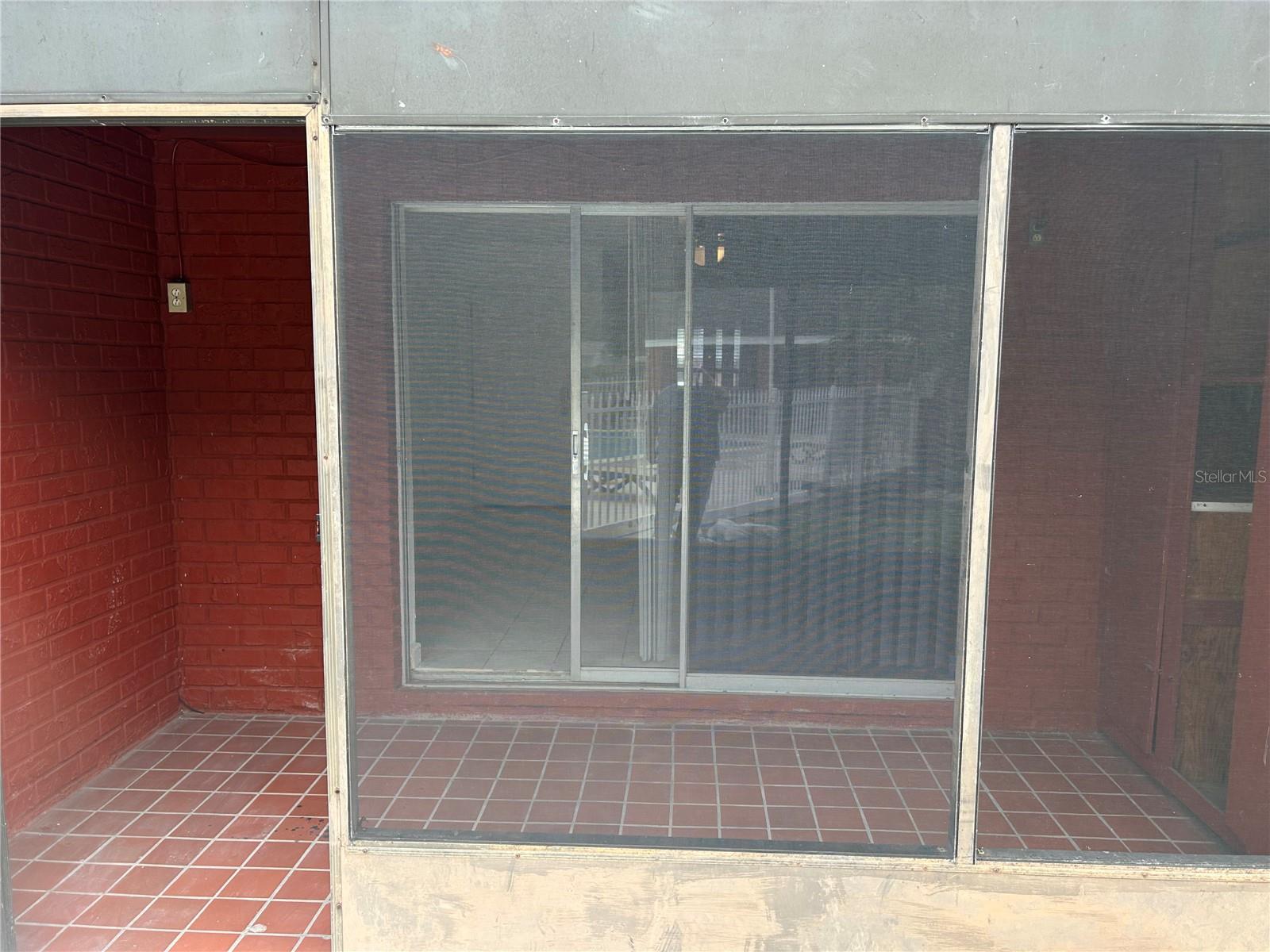 Image 17 of 17 For 1140 83rd Avenue N A