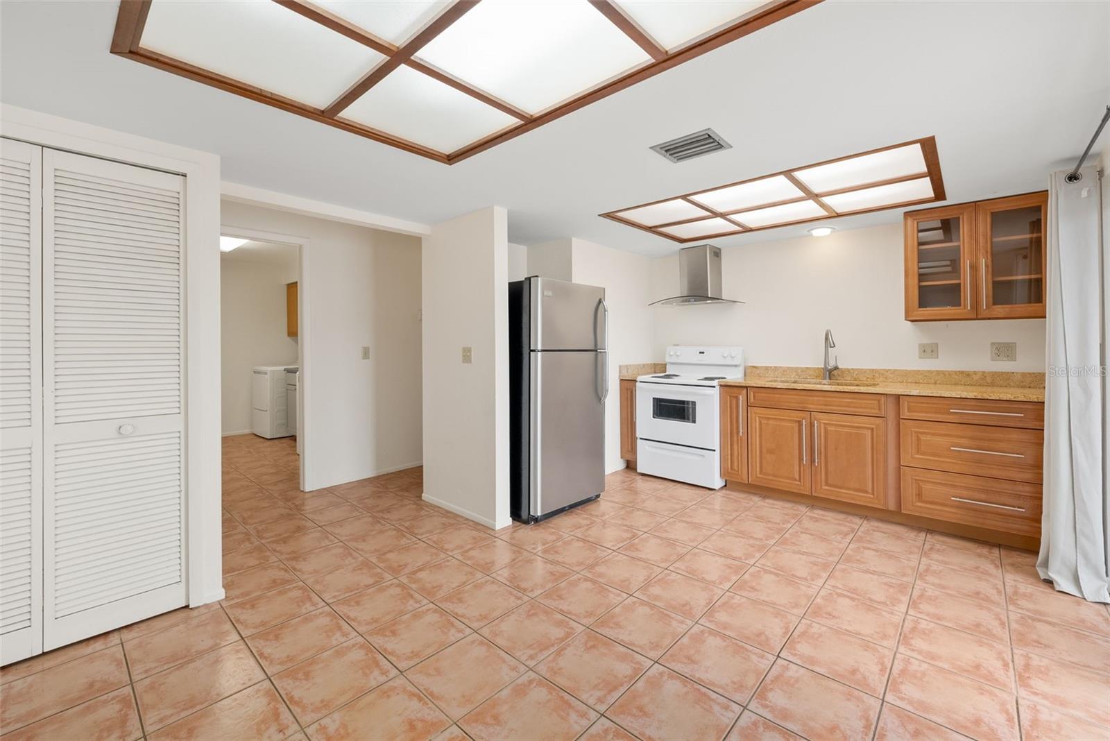 Image 10 of 34 For 5217 29th Avenue S