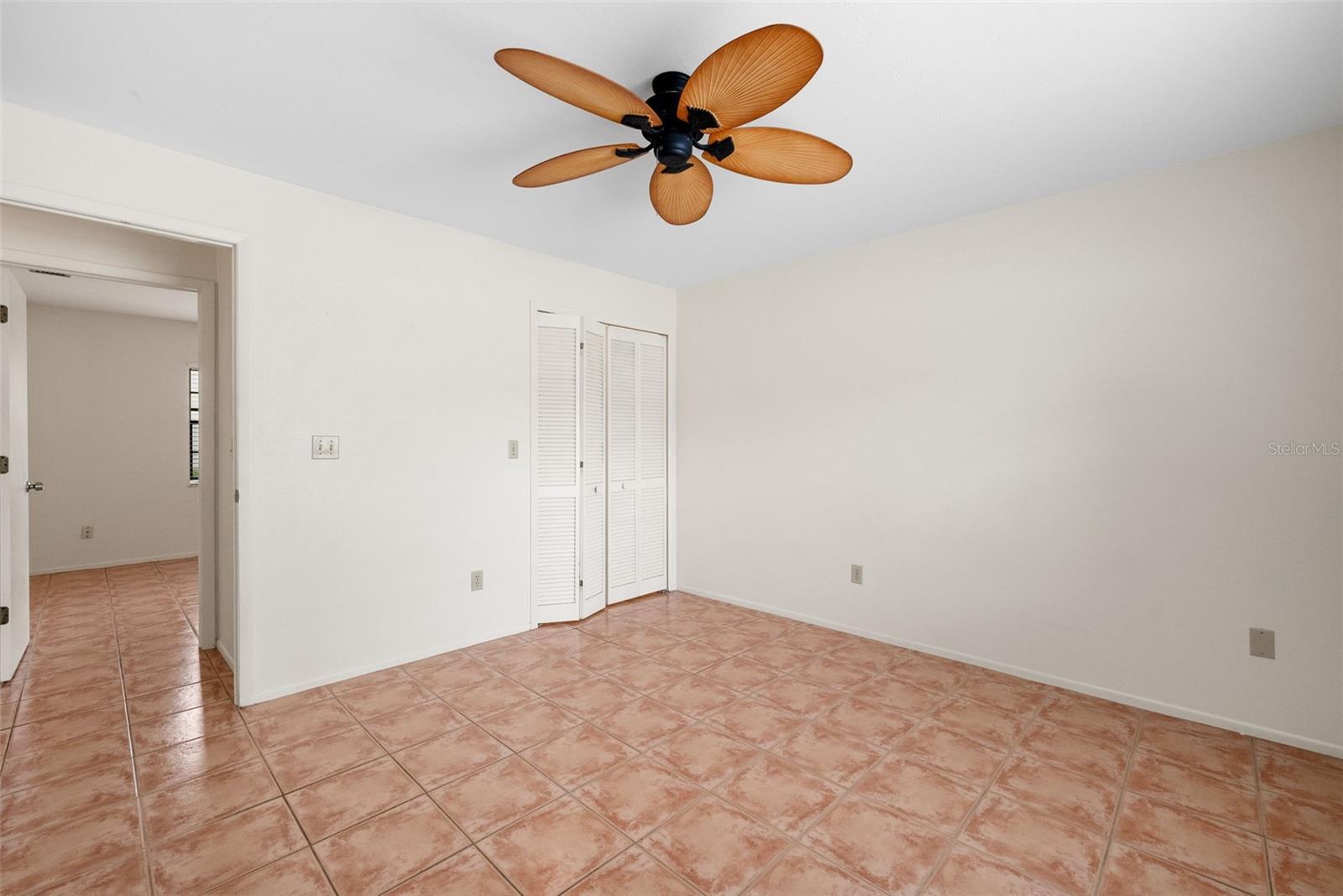 Image 16 of 34 For 5217 29th Avenue S