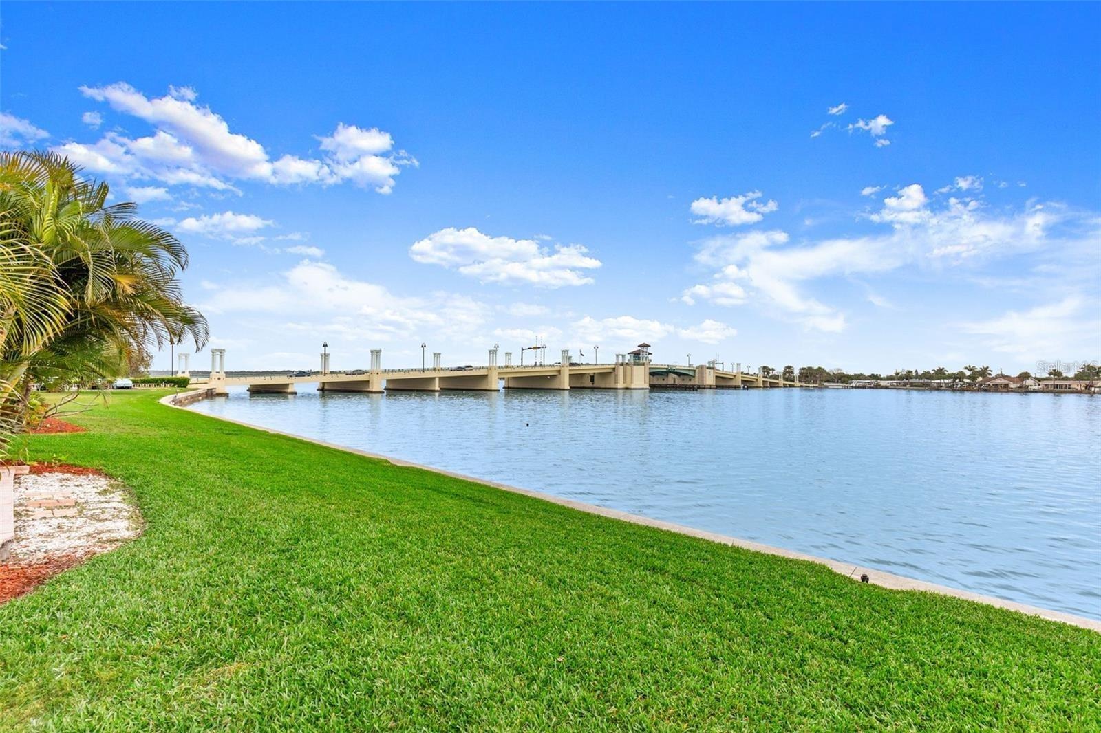 Image 22 of 23 For 500 Treasure Island Causeway 402
