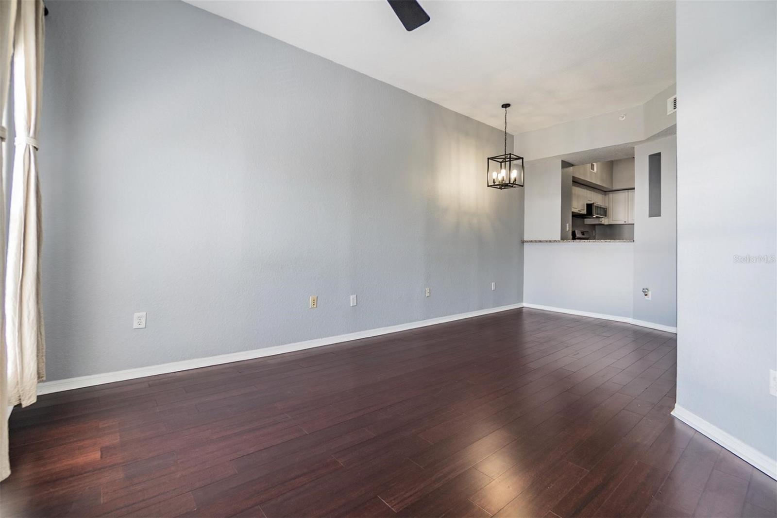 Image 10 of 35 For 501 Moody Avenue 1134