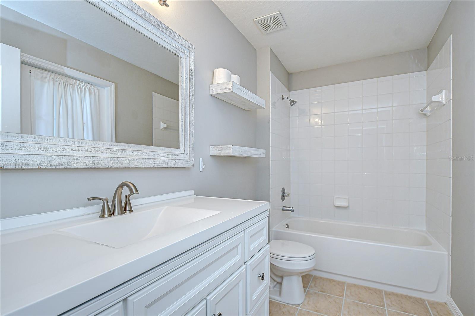 Image 18 of 29 For 15126 Shearcrest Drive