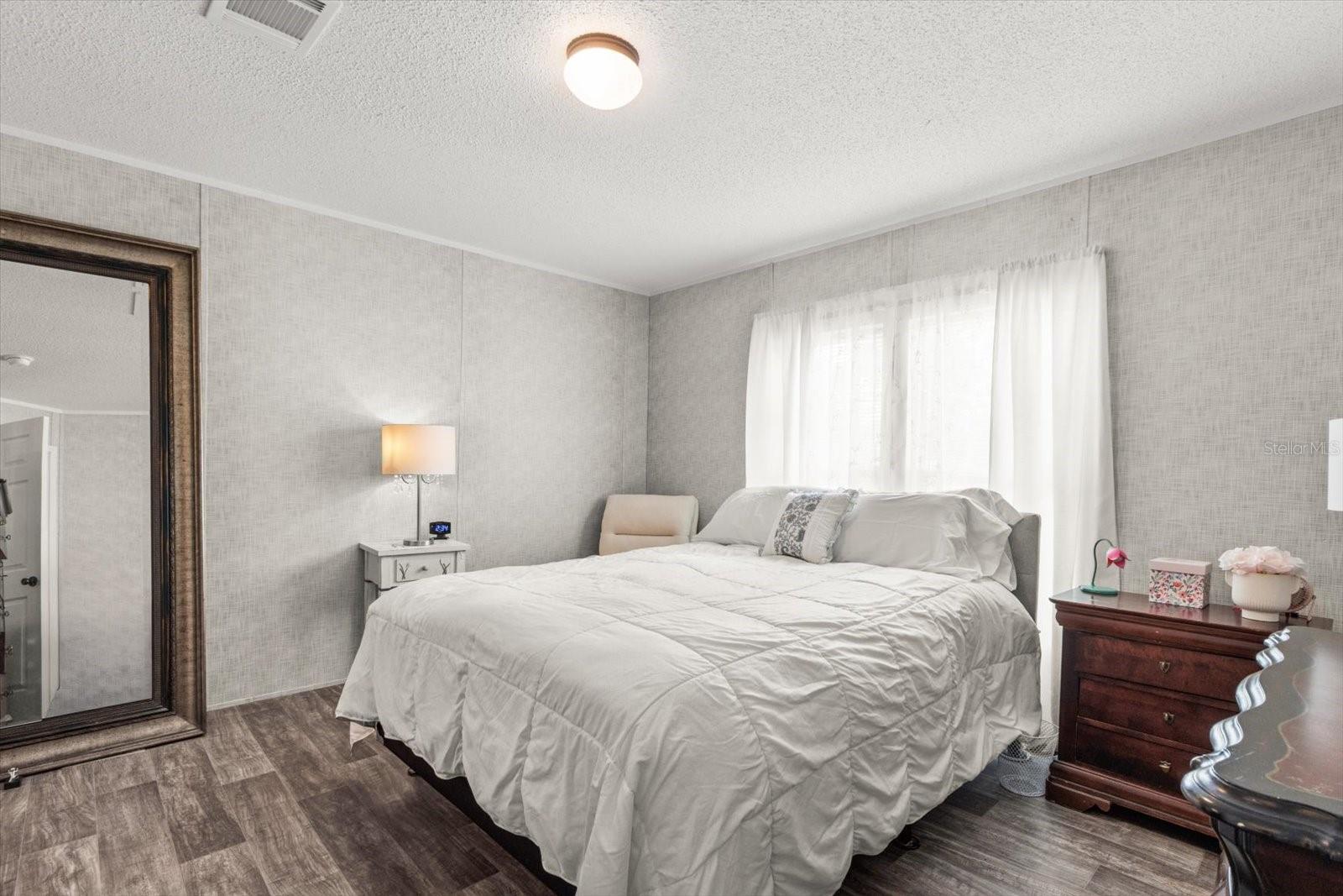 Image 10 of 29 For 6544 W Mae  