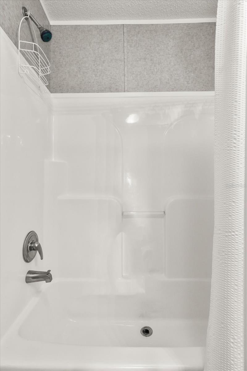 Image 17 of 29 For 6544 W Mae  