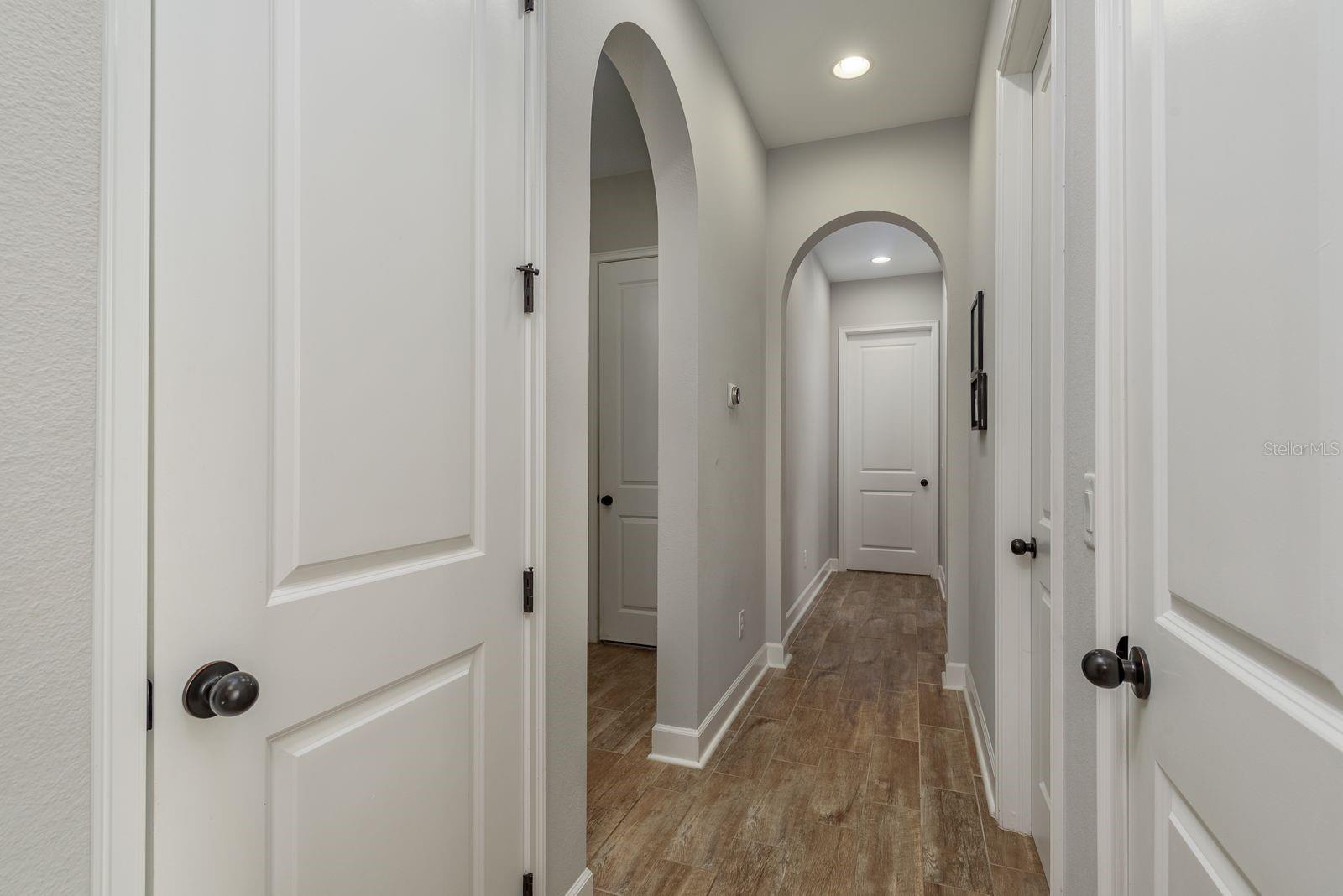 Image 21 of 44 For 4583 Barletta Court