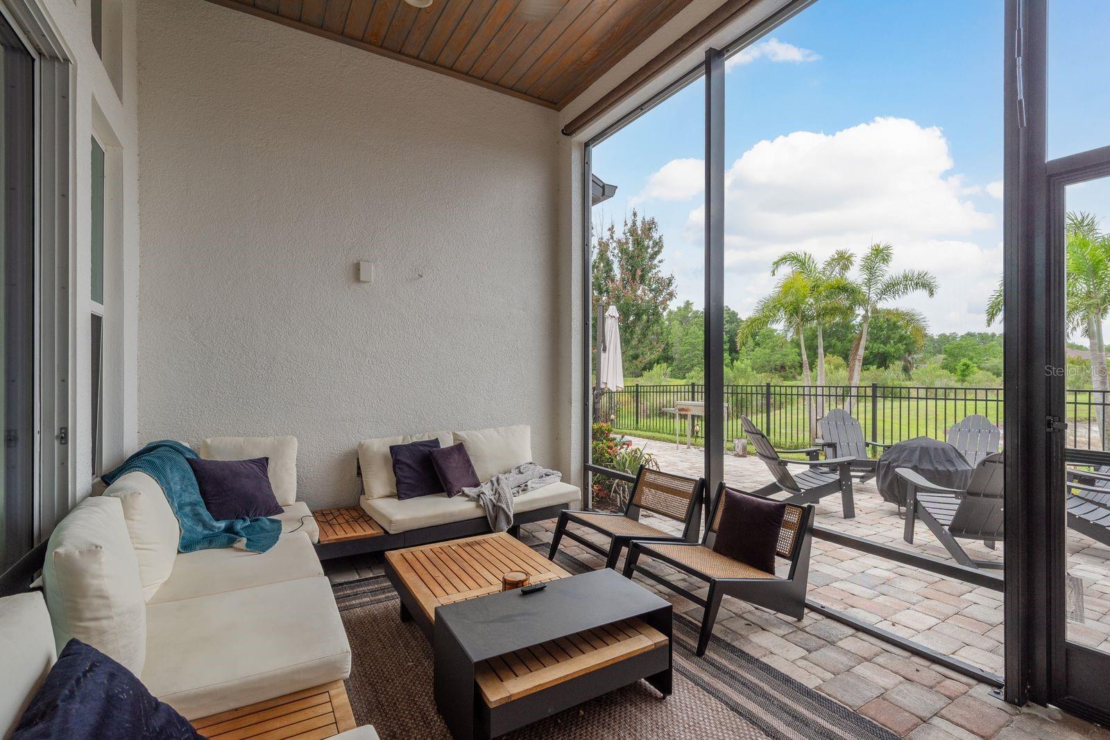 Image 31 of 44 For 4583 Barletta Court
