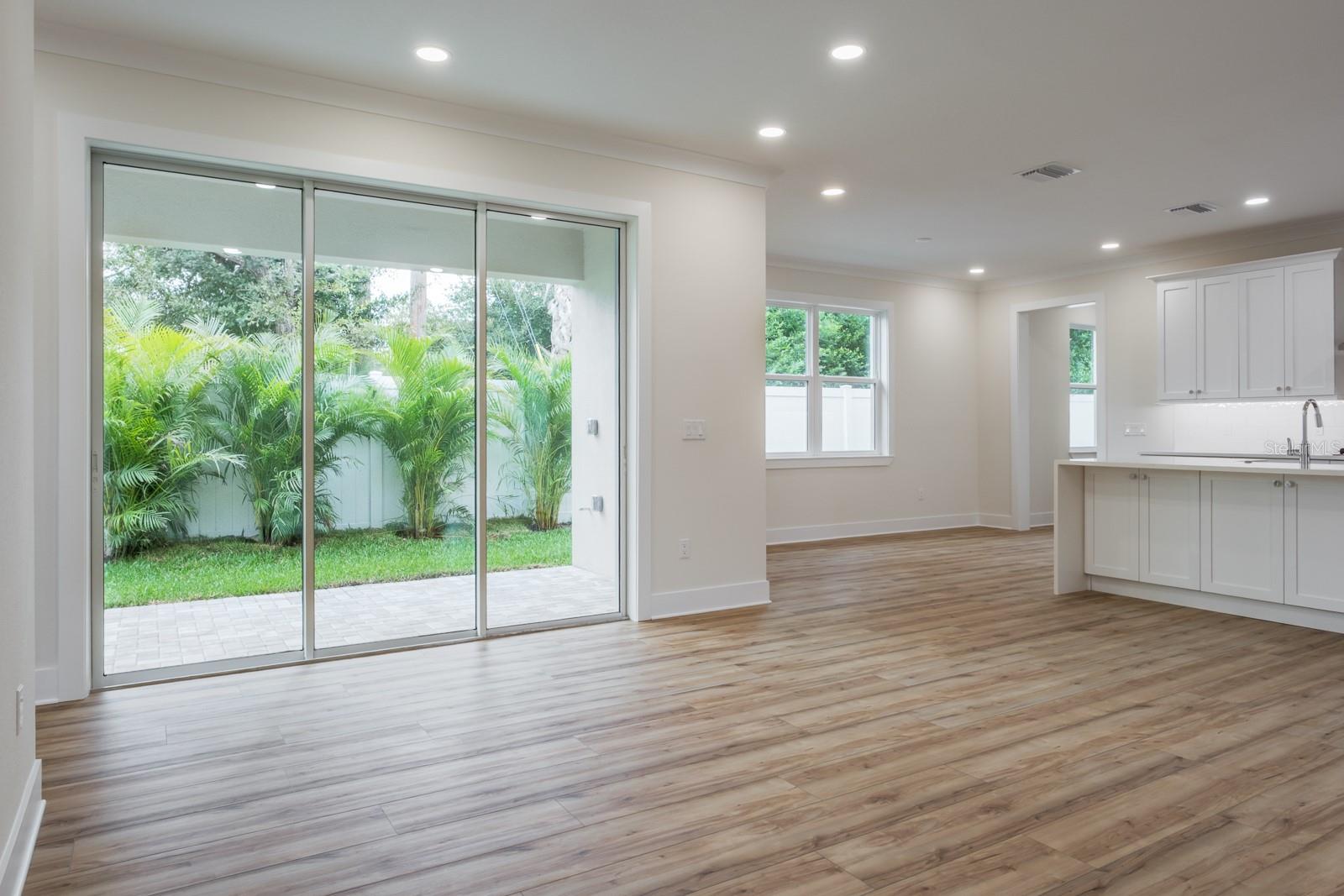 Image 13 of 61 For 250 Larocca Court