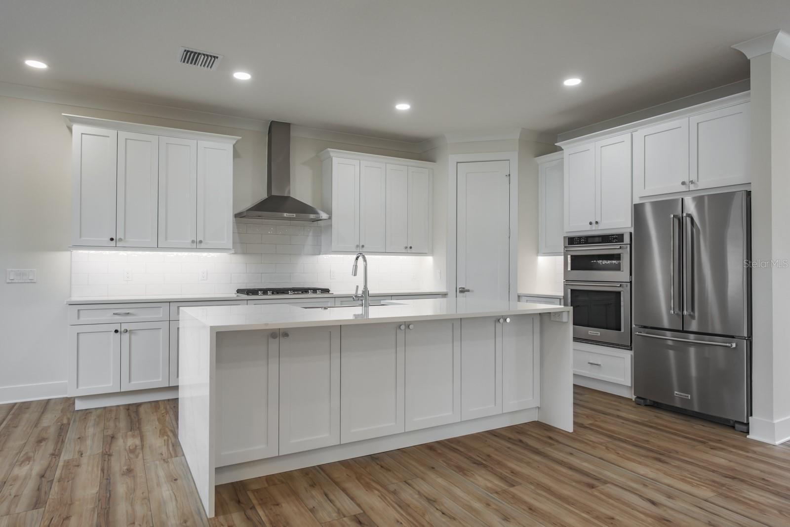 Image 19 of 61 For 250 Larocca Court