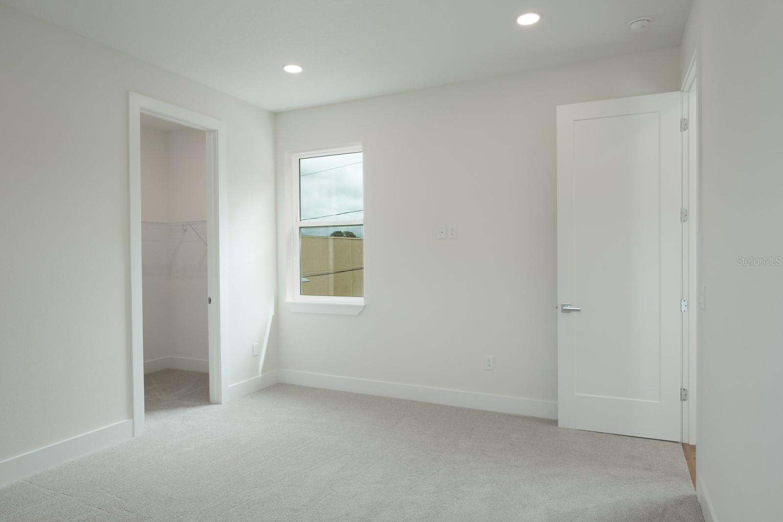 Image 43 of 61 For 250 Larocca Court