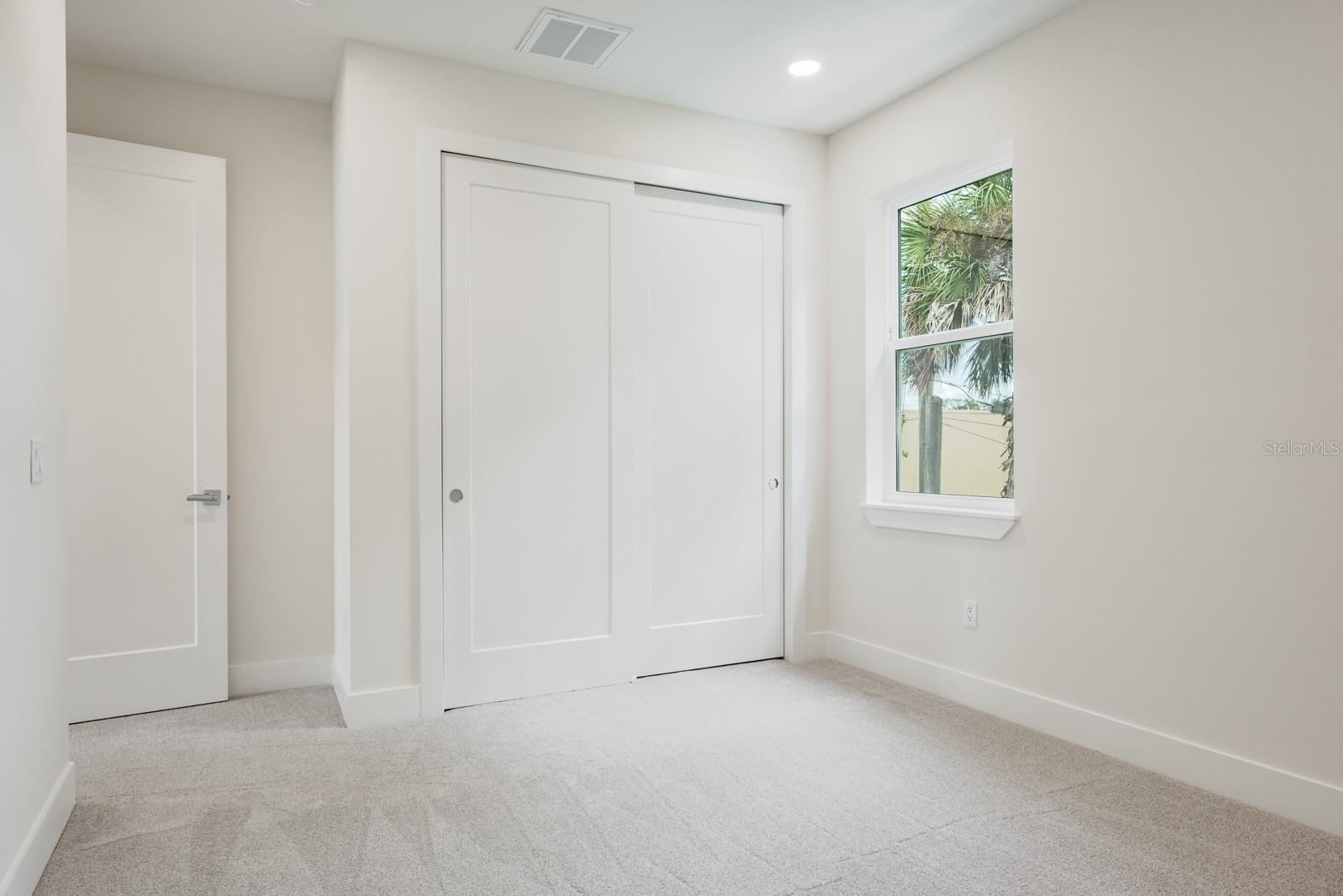 Image 52 of 61 For 250 Larocca Court