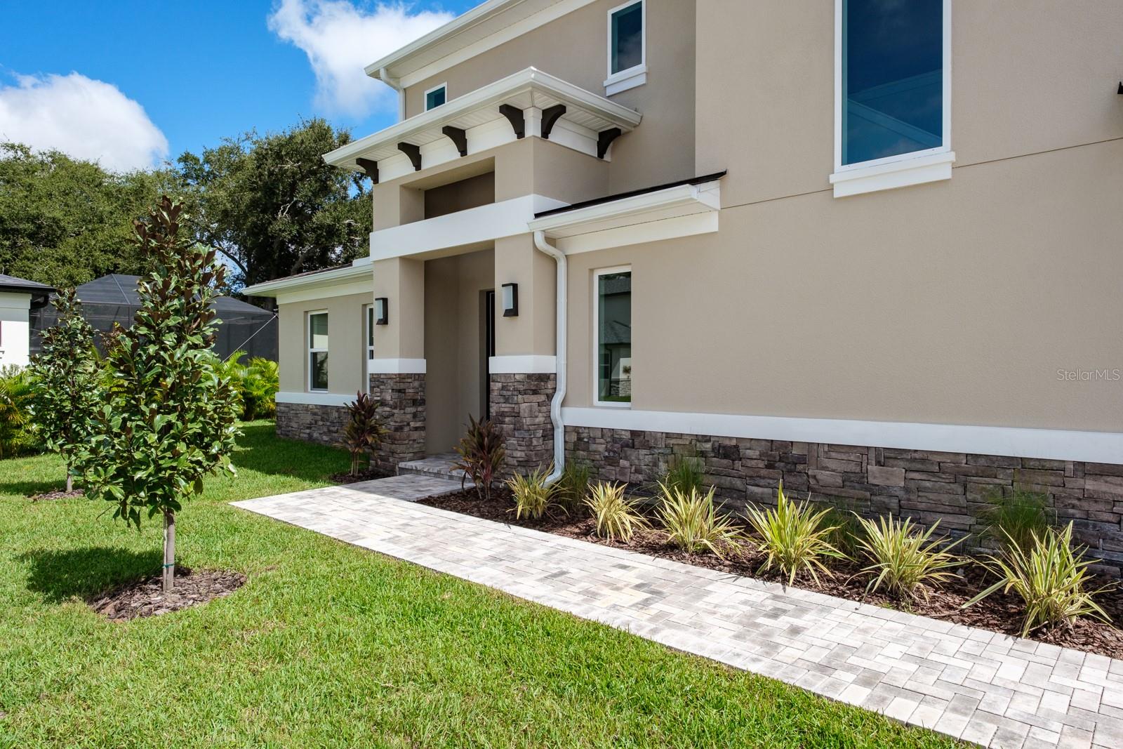Image 6 of 61 For 250 Larocca Court