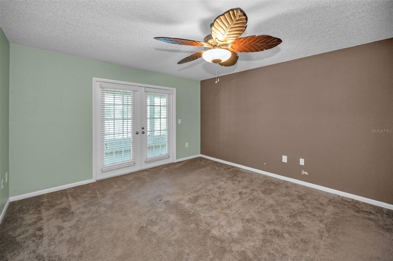Listing photo id 17 for 11279 Oakridge Trail