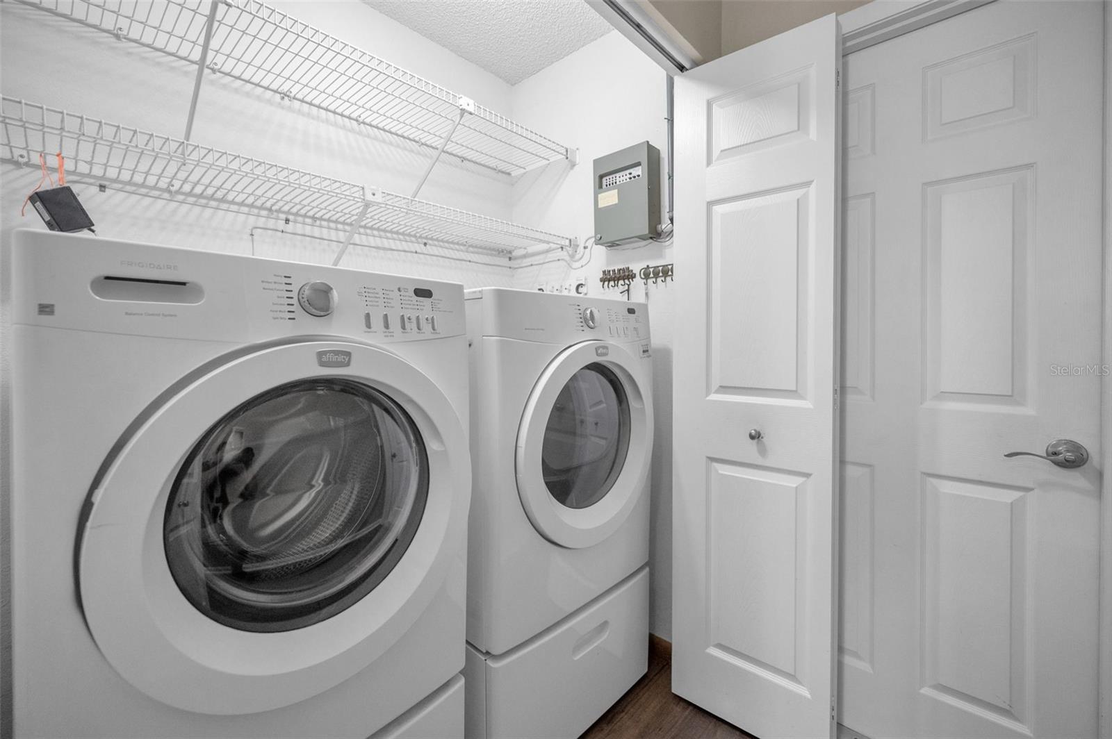 Listing photo id 25 for 11279 Oakridge Trail