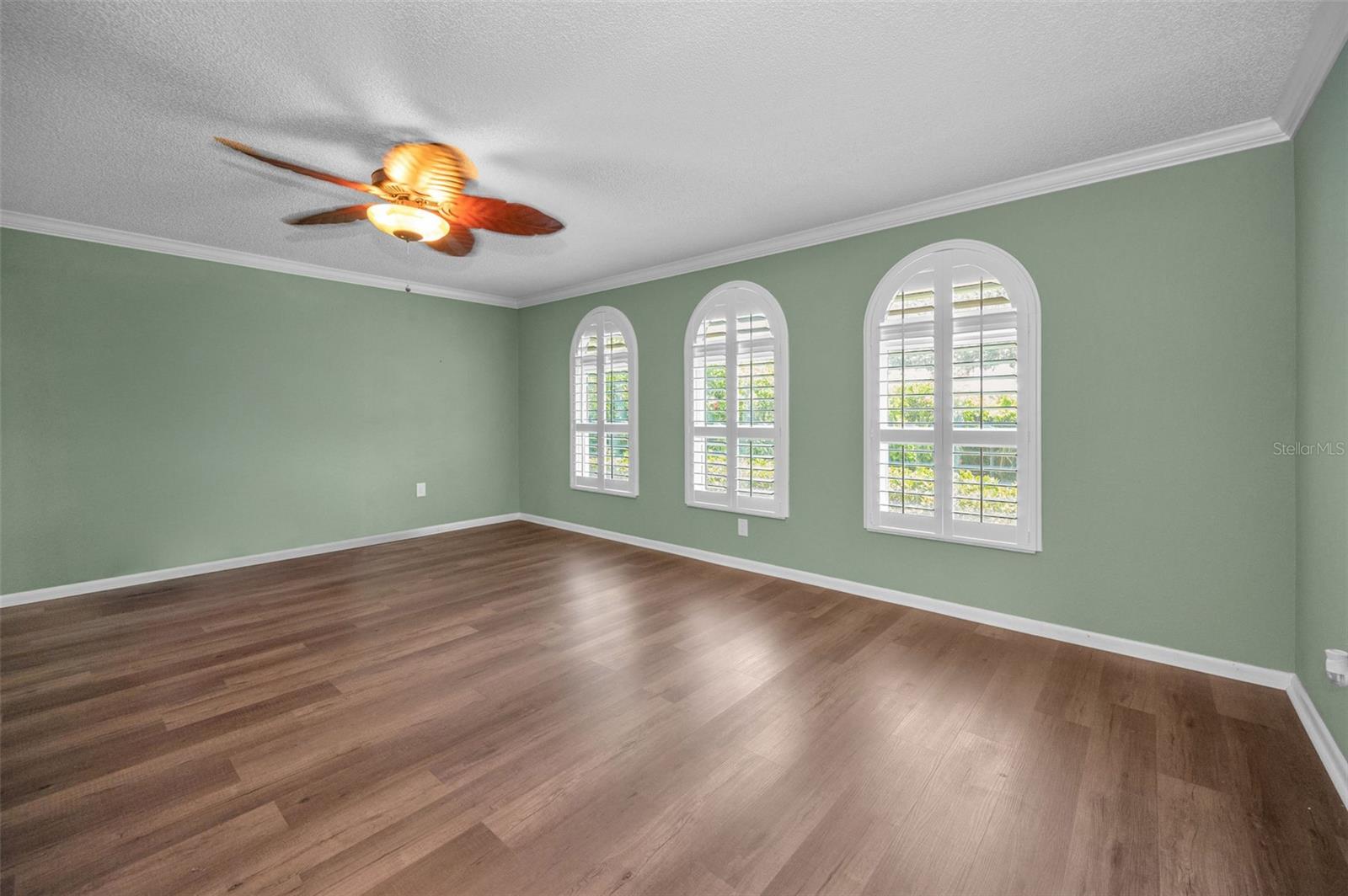 Listing photo id 5 for 11279 Oakridge Trail