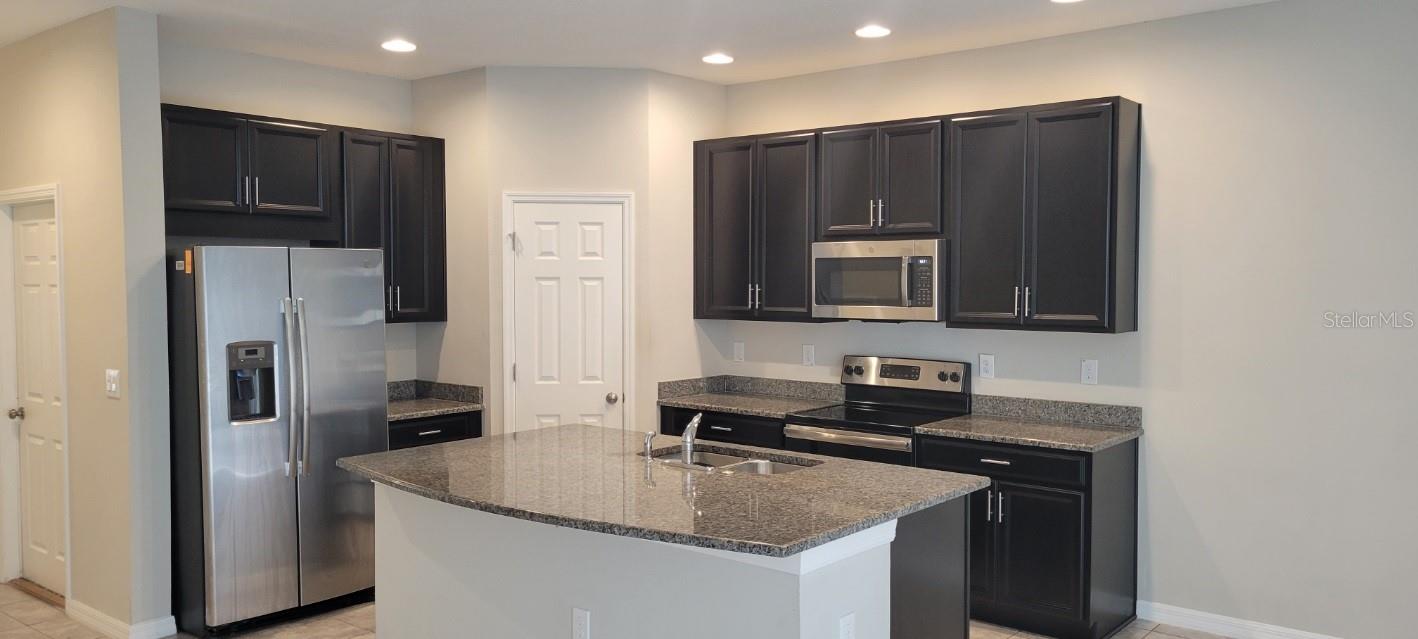 Image 2 of 12 For 7025 Grand Elm Drive