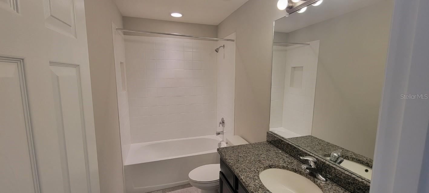 Image 8 of 12 For 7025 Grand Elm Drive