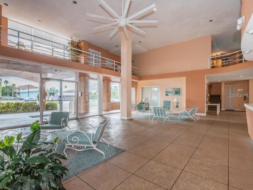 Image 14 of 20 For 16400 Gulf Boulevard 707