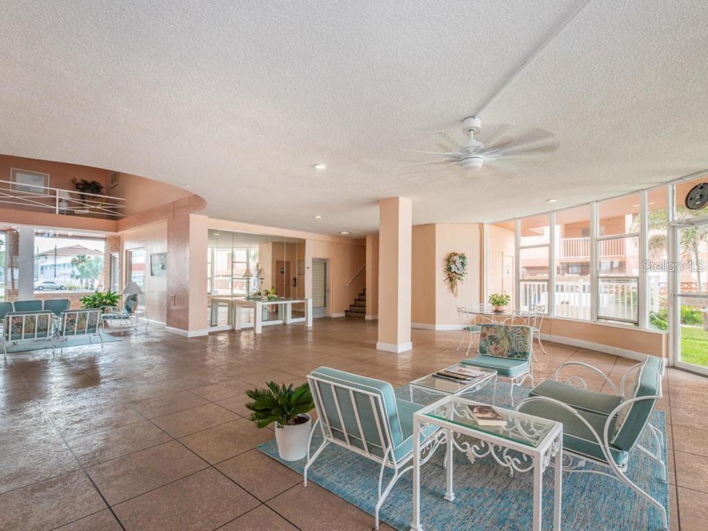 Image 15 of 20 For 16400 Gulf Boulevard 707