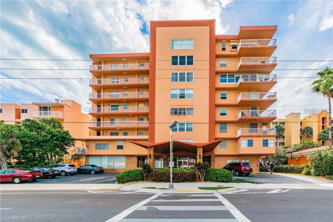 Image 2 of 20 For 16400 Gulf Boulevard 707