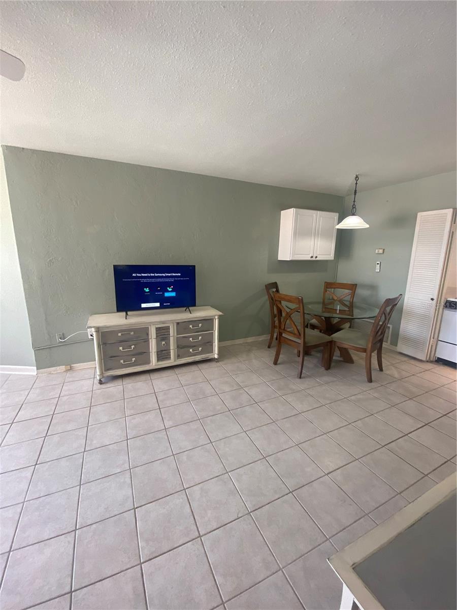 Image 6 of 20 For 16400 Gulf Boulevard 707