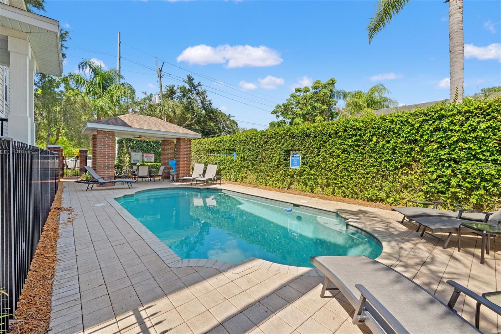 Image 31 of 36 For 3315 De Leon Street 19