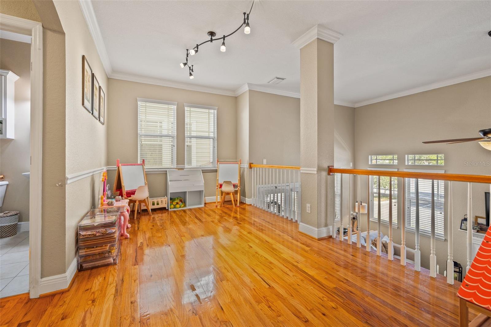 Image 8 of 36 For 3315 De Leon Street 19