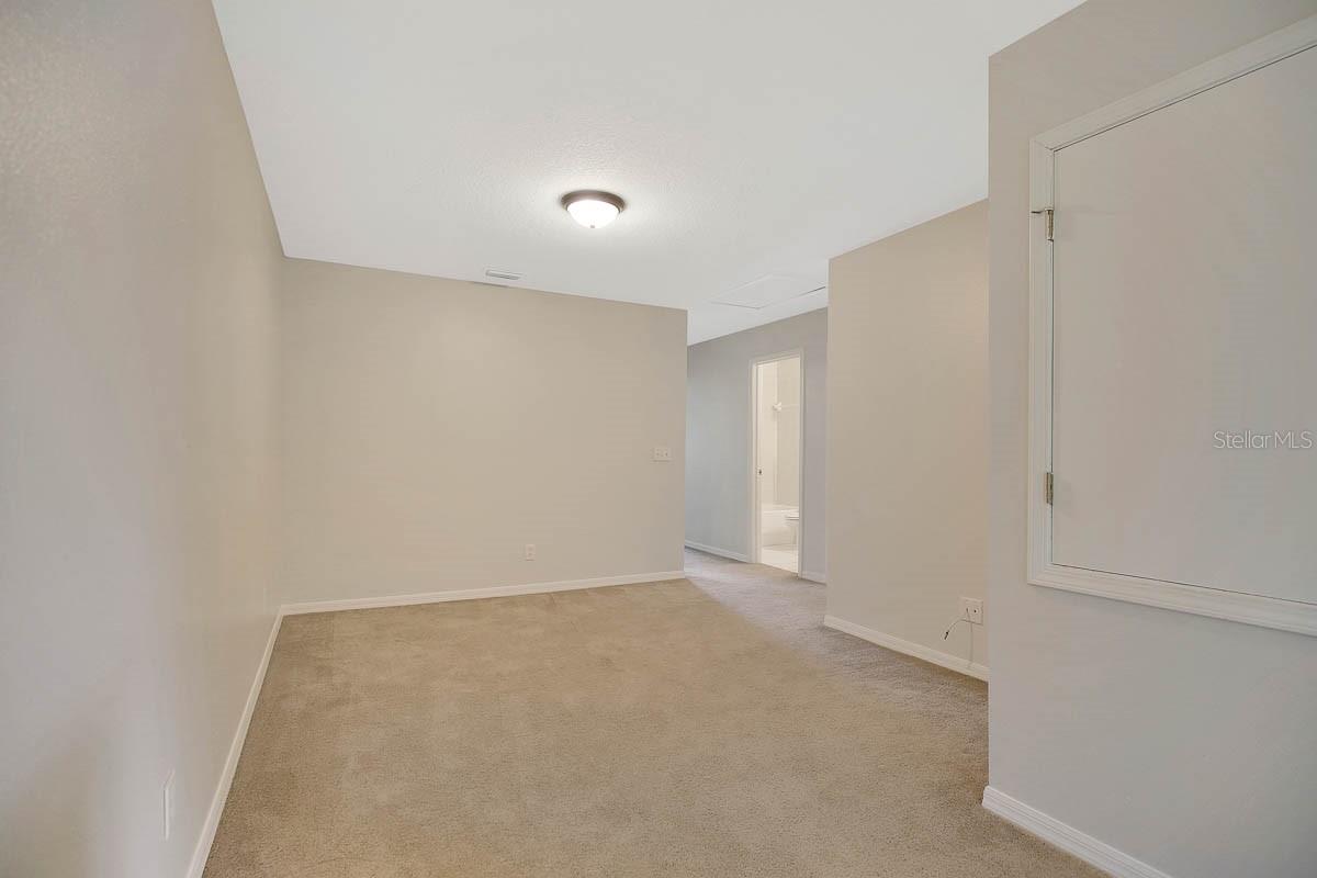 Image 16 of 22 For 9219 Stone River Place