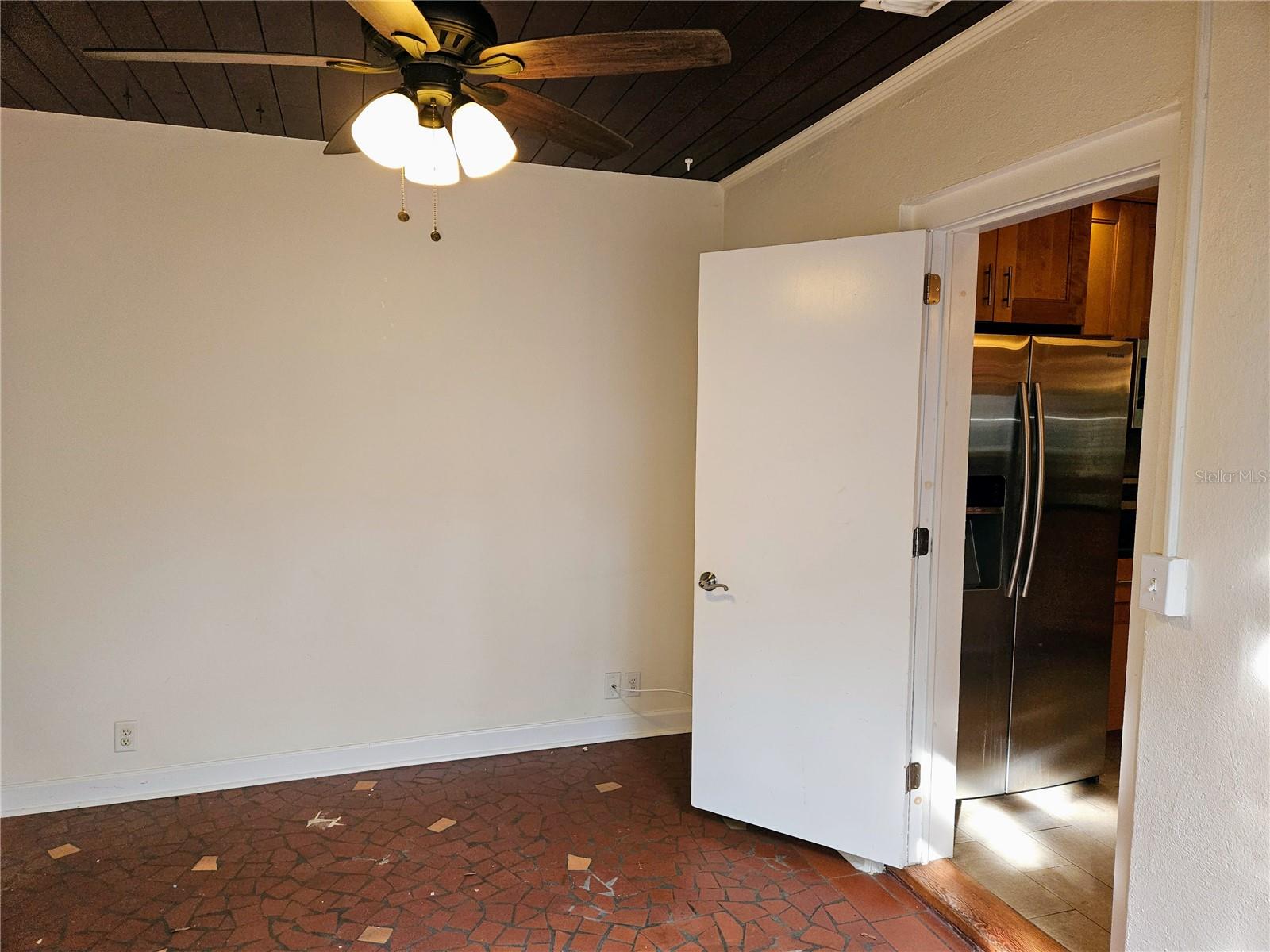 Image 17 of 38 For 1746 23rd Avenue N