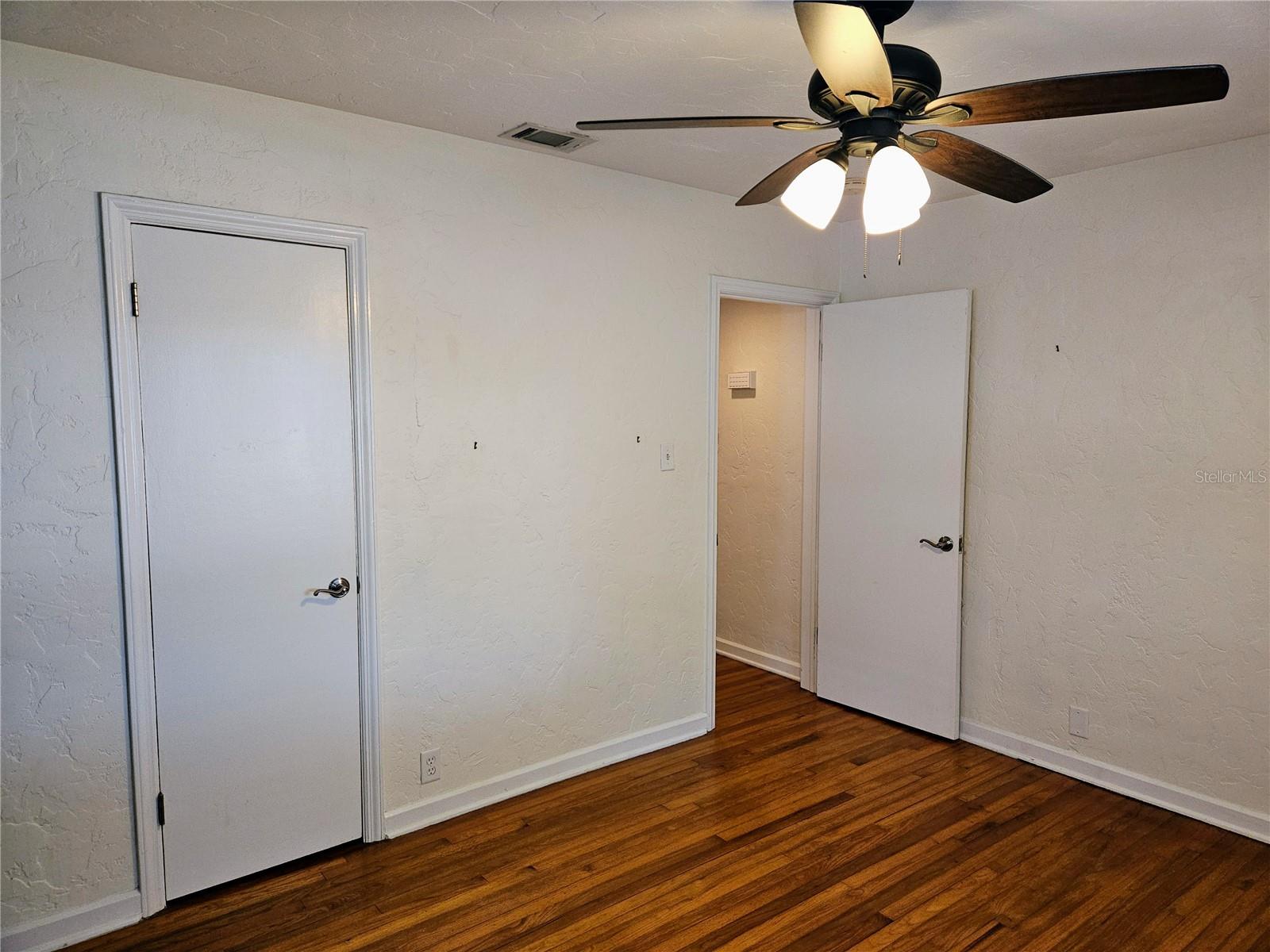 Image 21 of 38 For 1746 23rd Avenue N