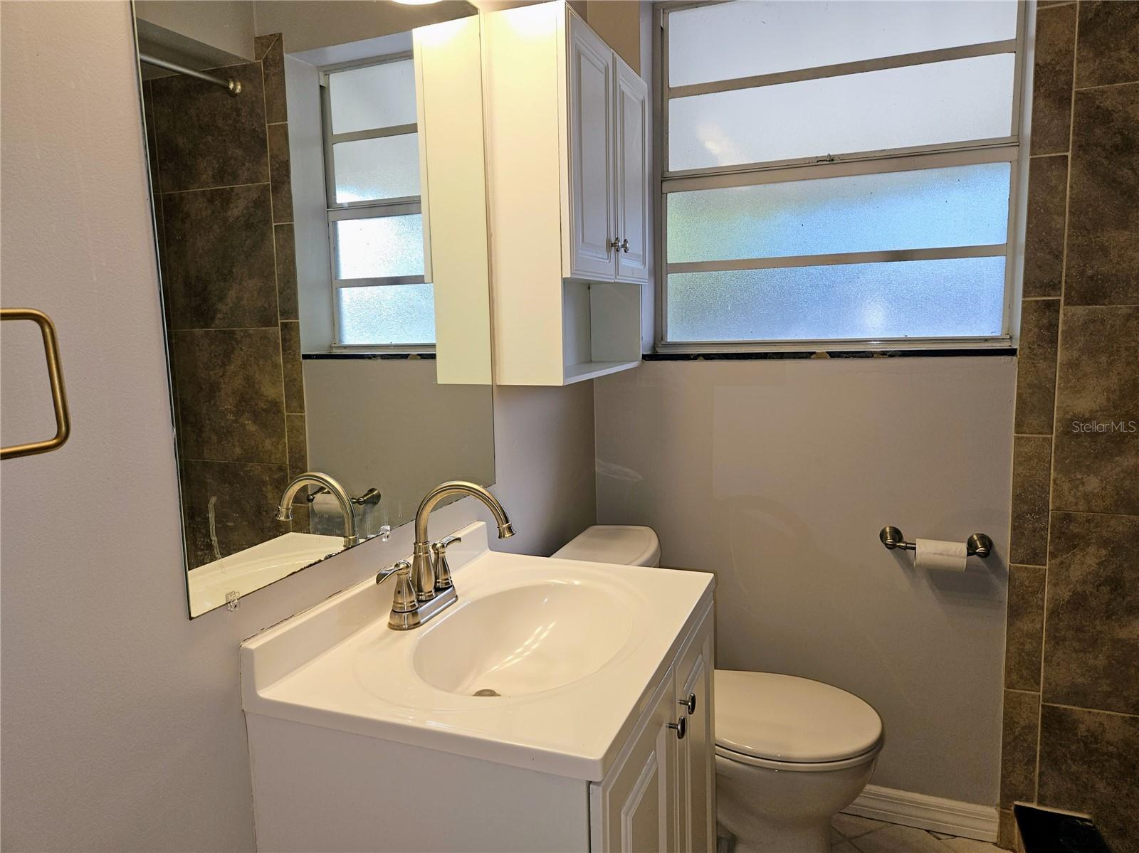 Image 26 of 38 For 1746 23rd Avenue N