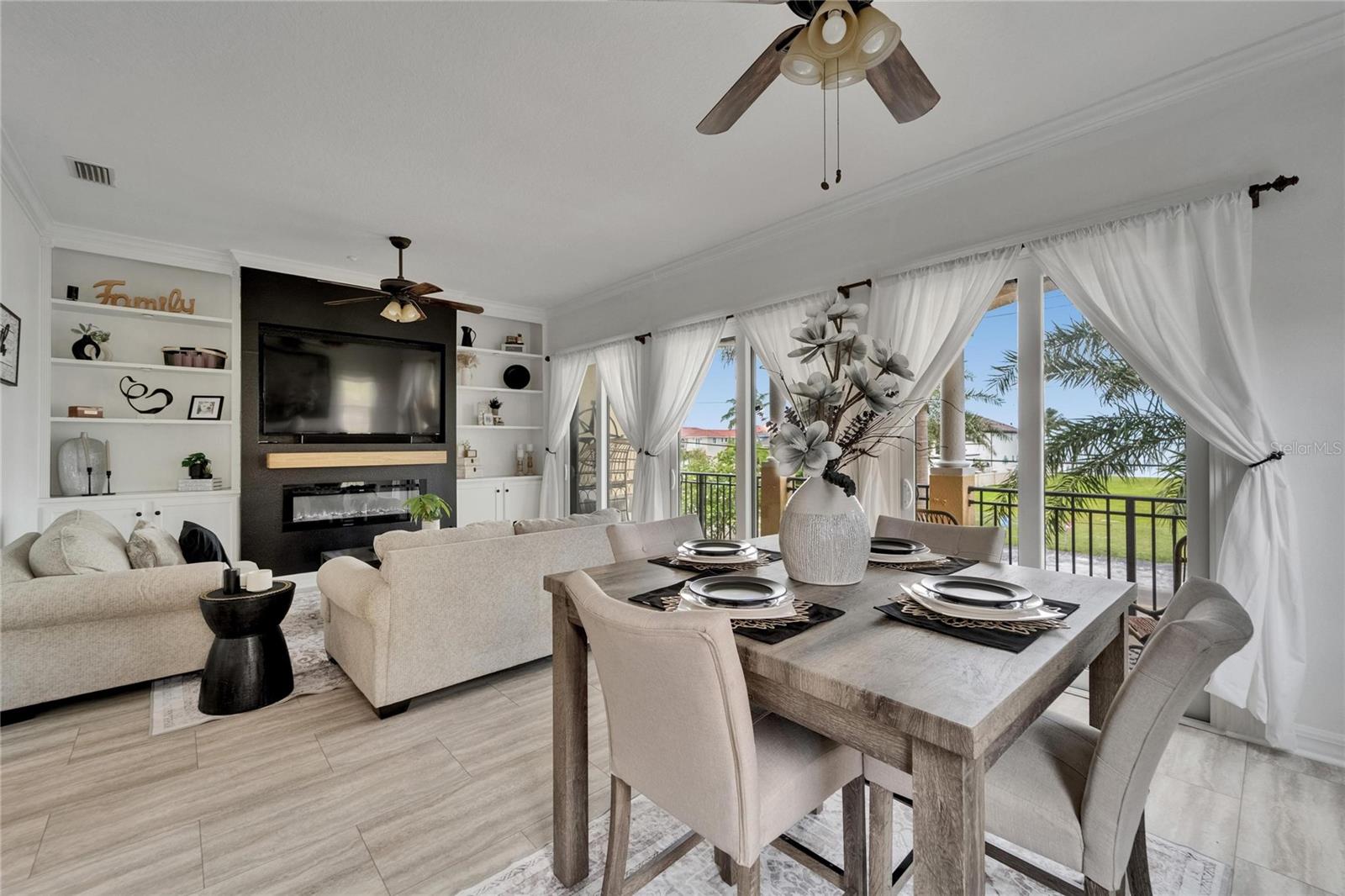Listing photo id 27 for 6412 Mayra Shores Lane