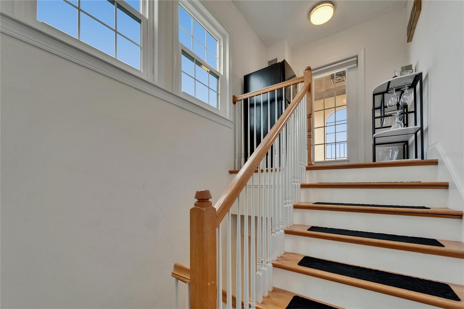 Listing photo id 62 for 6412 Mayra Shores Lane