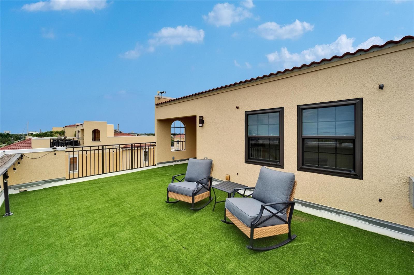 Listing photo id 66 for 6412 Mayra Shores Lane