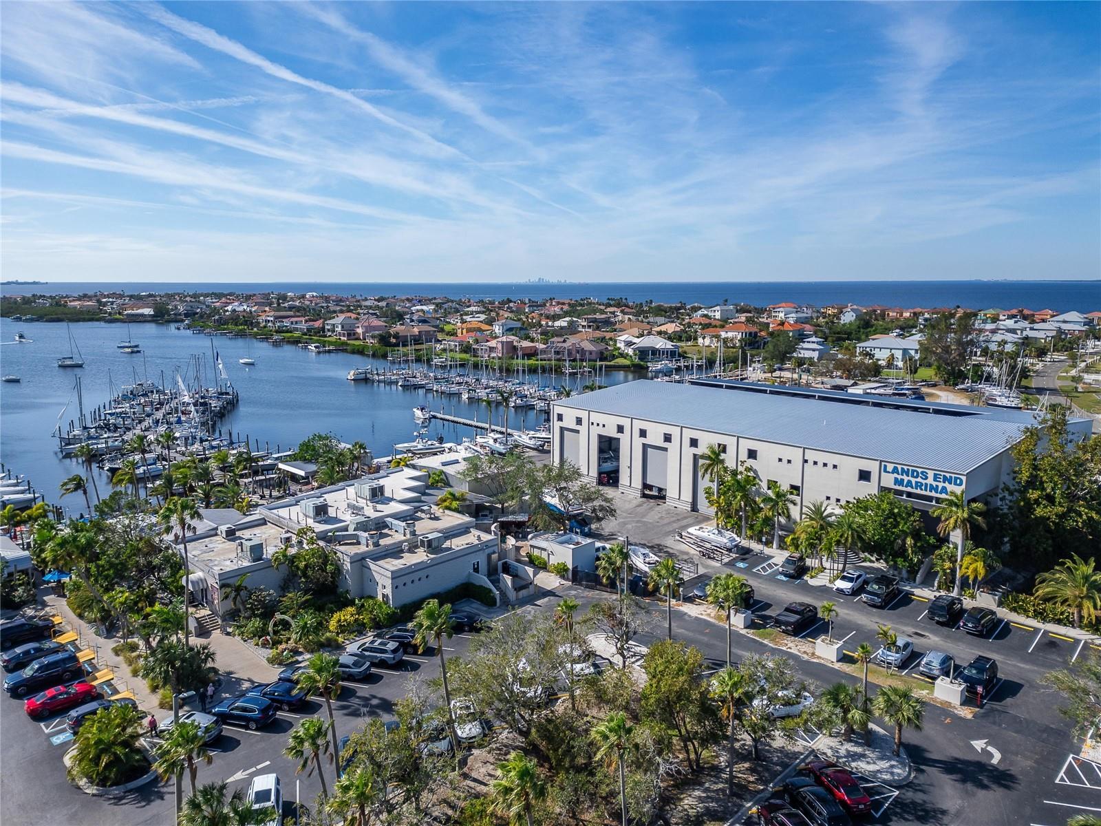 Listing photo id 88 for 6412 Mayra Shores Lane