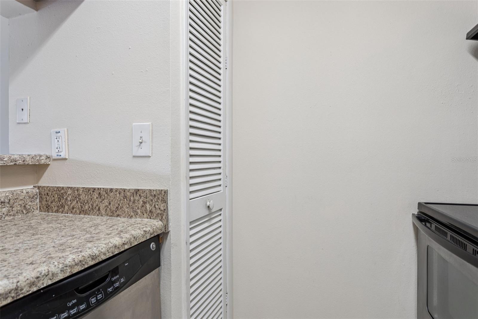 Image 12 of 24 For 8645 Fancy Finch Drive 204