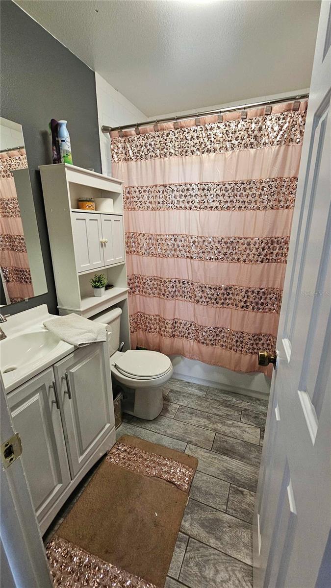 Image 11 of 12 For 5623 Southernview Drive