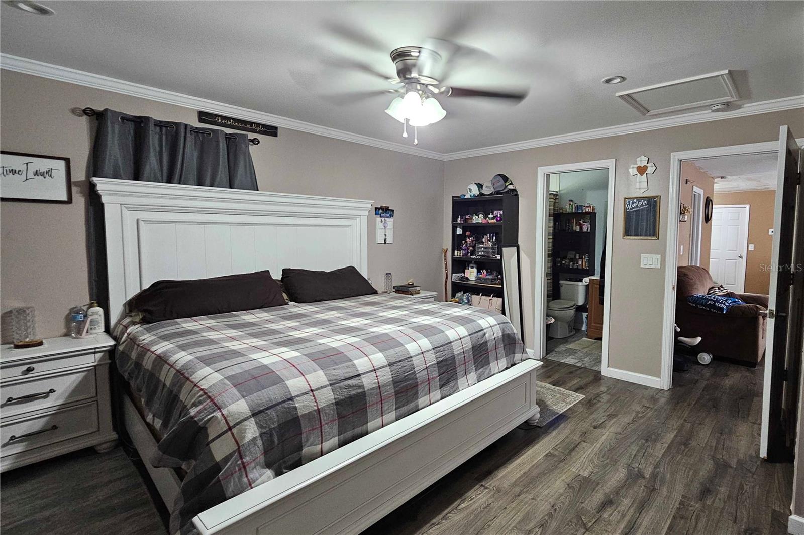 Image 6 of 12 For 5623 Southernview Drive