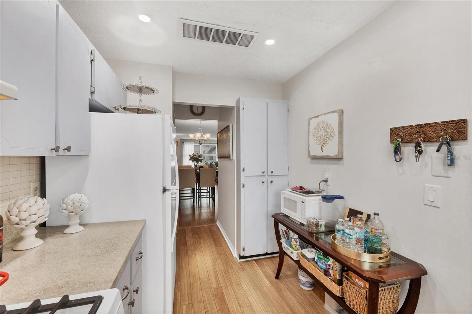 Image 17 of 40 For 5623 80th Street N 303