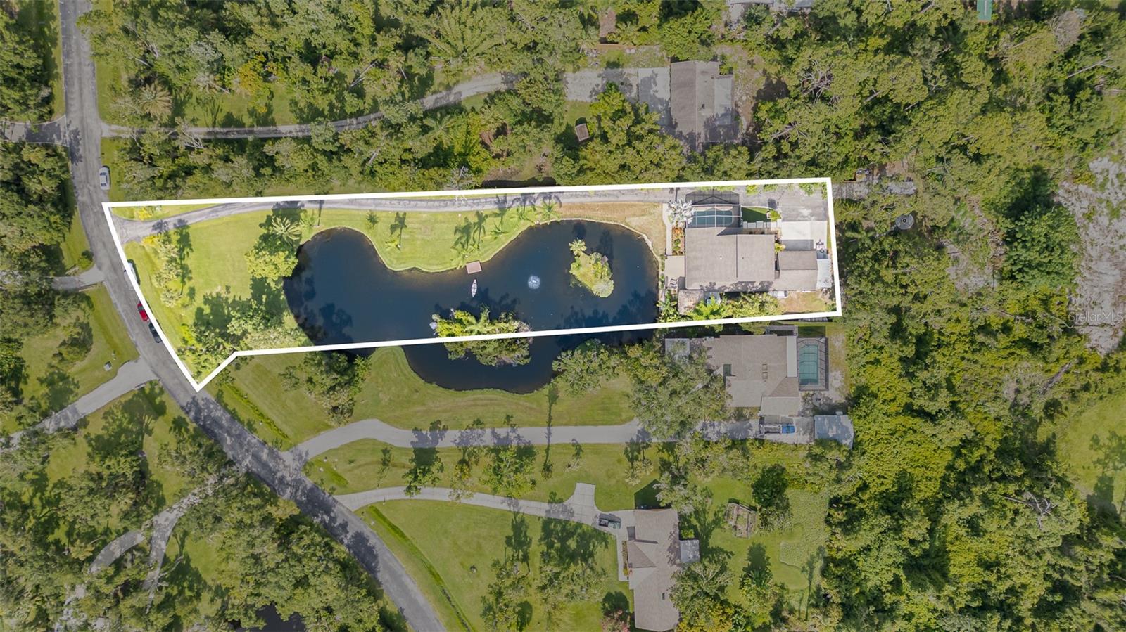 Image 47 of 49 For 3615 Walden Pond Drive