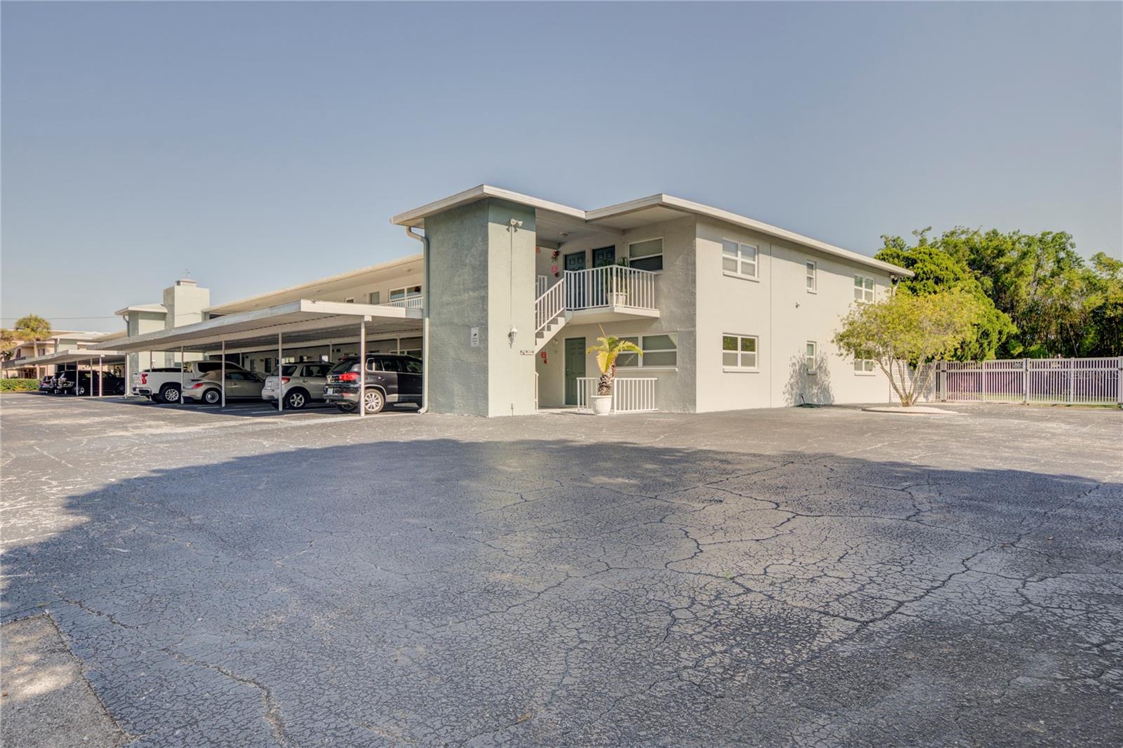 Details for 3717 46th Avenue S 11, ST PETERSBURG, FL 33711